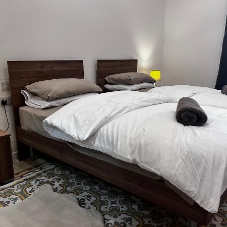 Dar Barbara - Duplex 1 Double Bed Maltese Style House Cospicua Exterior foto